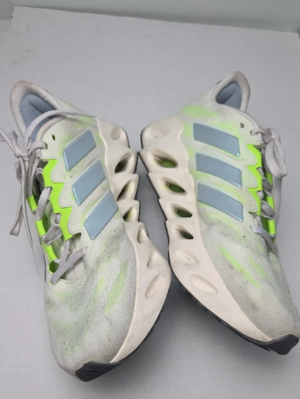 adidas Switch Light Gray and Mint Green Running Shoes Mens Size 10
